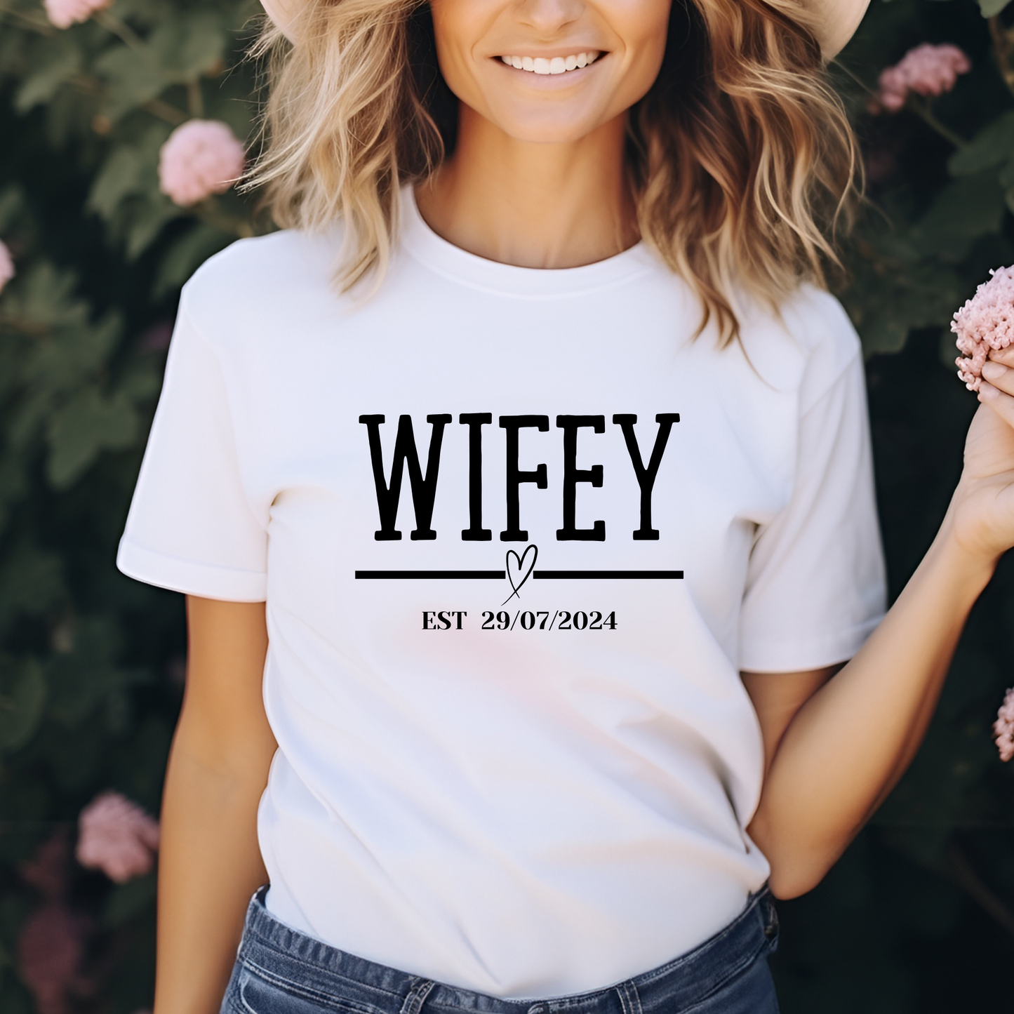 Couples Hubby and Wifey est "Date" Matching T-Shirts/Sweatshirt/Hoodie - His and Hers2